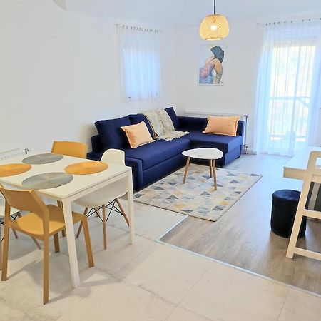 Arnyas Apartmanhaz Balatonlelle Exterior foto