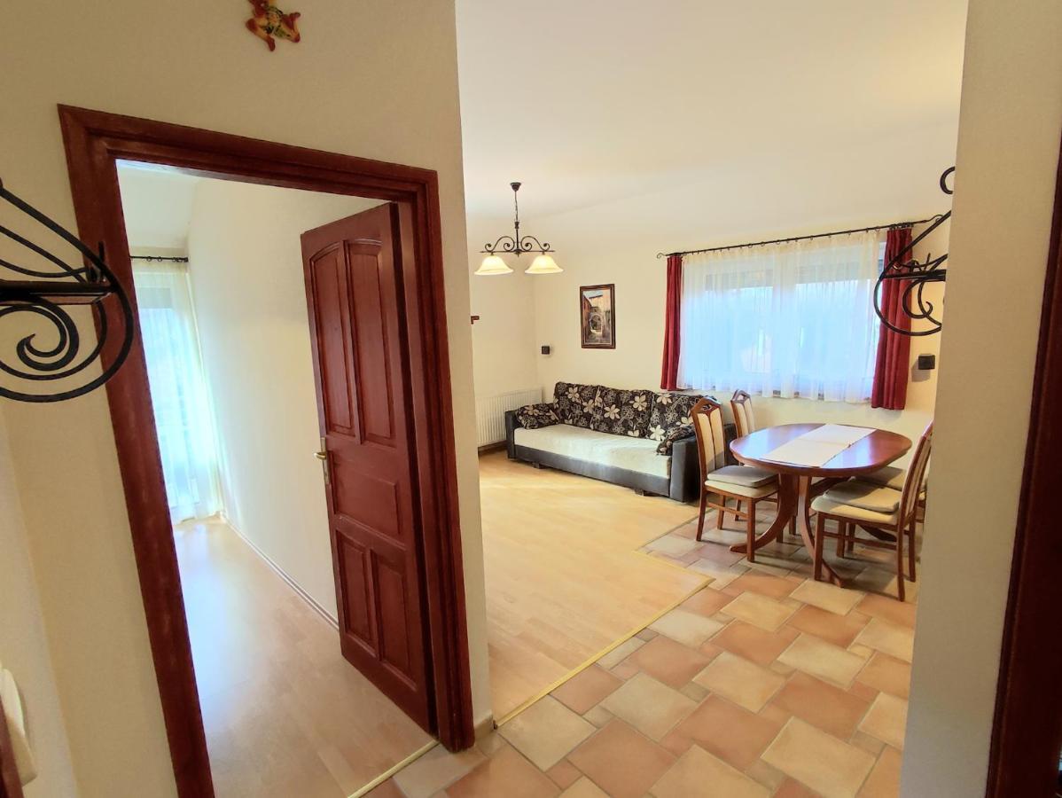 Arnyas Apartmanhaz Balatonlelle Exterior foto
