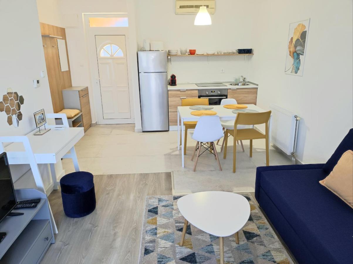 Arnyas Apartmanhaz Balatonlelle Exterior foto