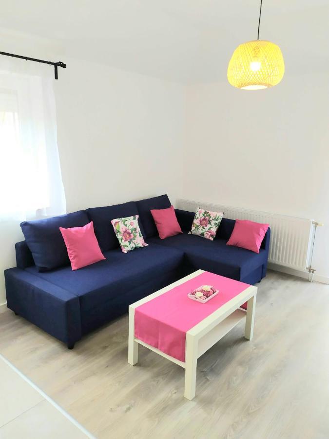 Arnyas Apartmanhaz Balatonlelle Exterior foto